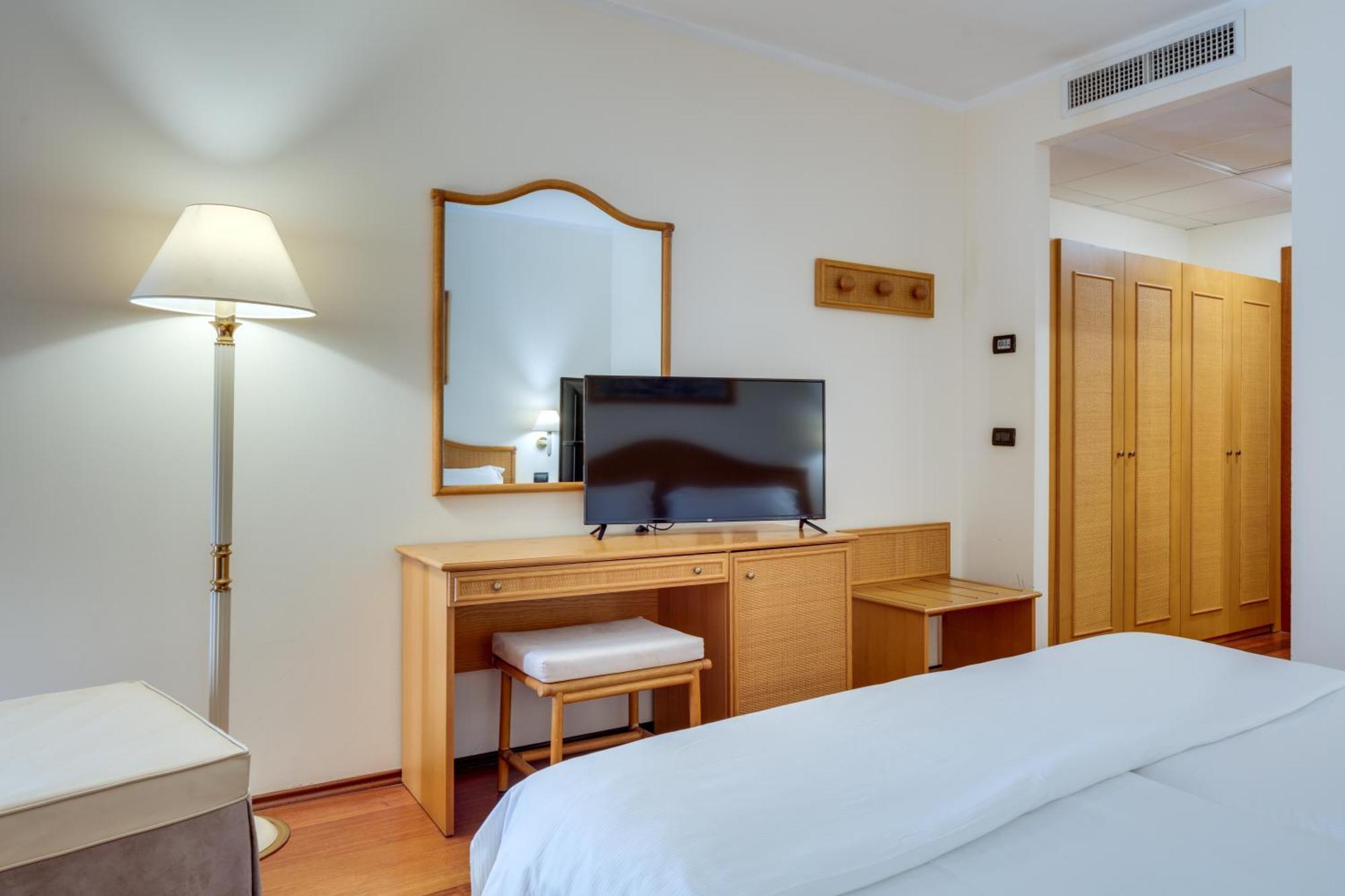 Poiano Garda Resort Hotel Costermano Exteriör bild